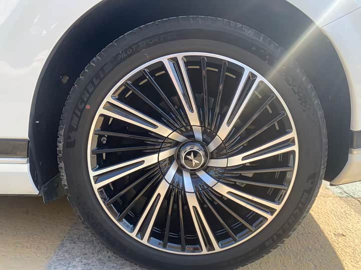 Фото 7 - XPeng G9