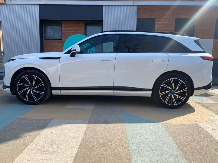 Фото 8 - XPeng G9