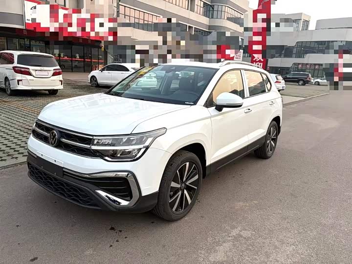 Фото 1 - Volkswagen Tharu