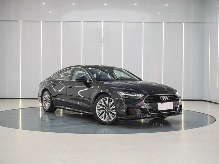 Фото 3 - Audi A7