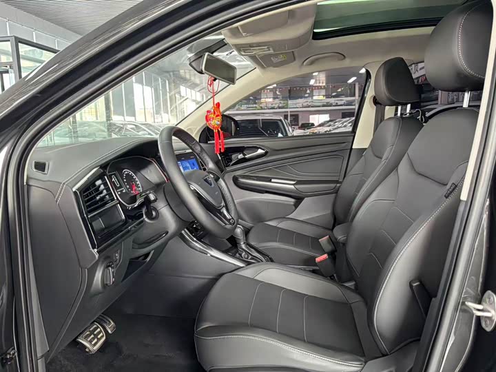 Фото 5 - Jetta VS7