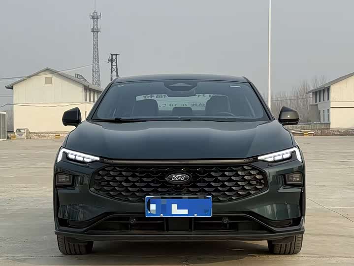 Фото 2 - Ford Mondeo