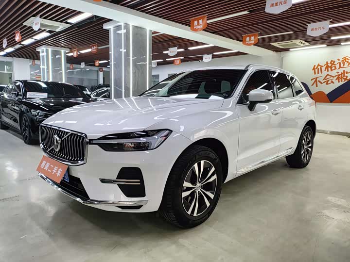 Фото 1 - Volvo XC60