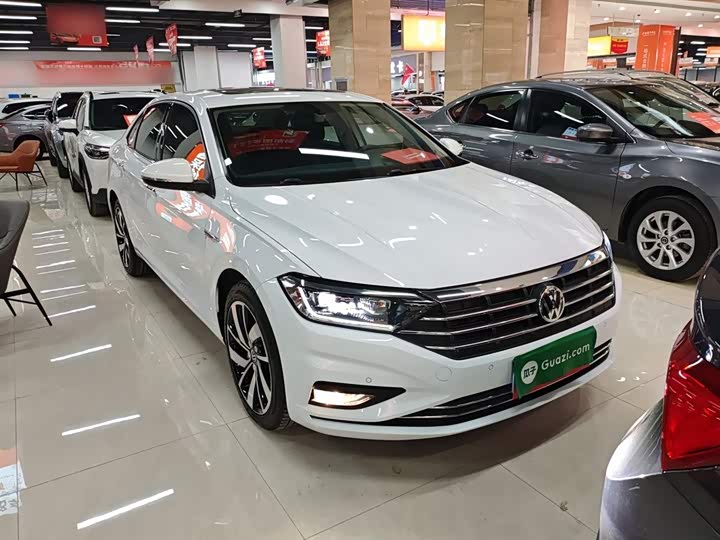 Фото 4 - Volkswagen Sagitar L