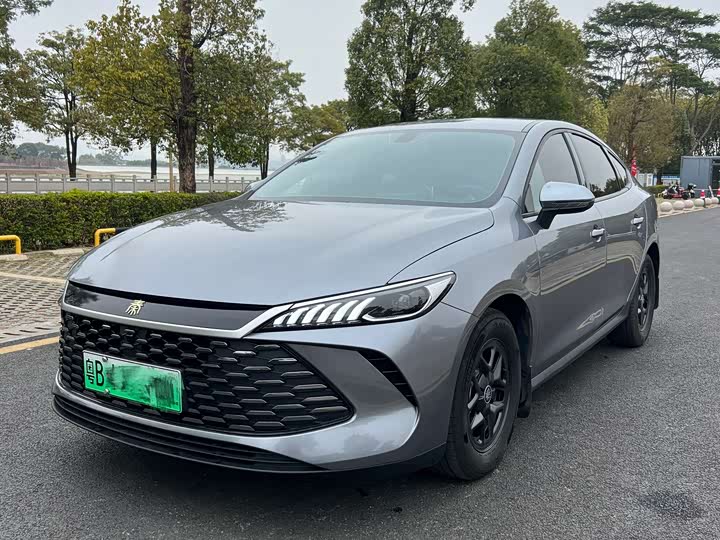 Фото 2 - BYD Qin Plus