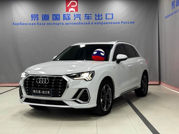 Фото 1 - Audi Q3