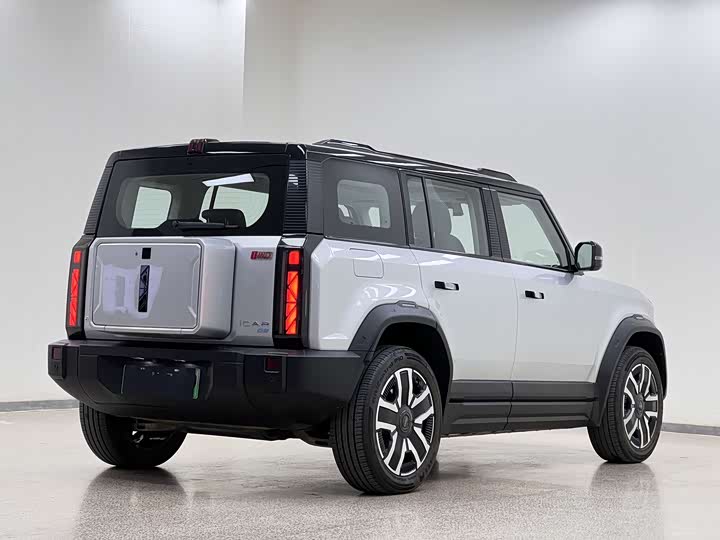 Фото 5 - Chery iCar 03