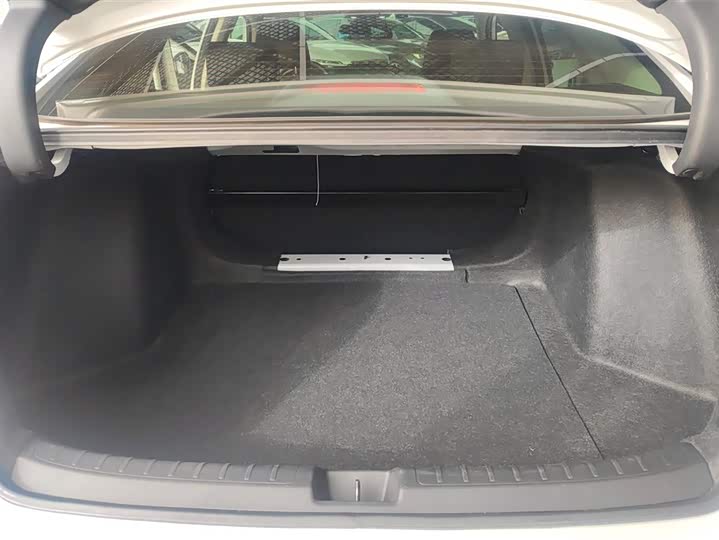 Фото 4 - Honda Civic