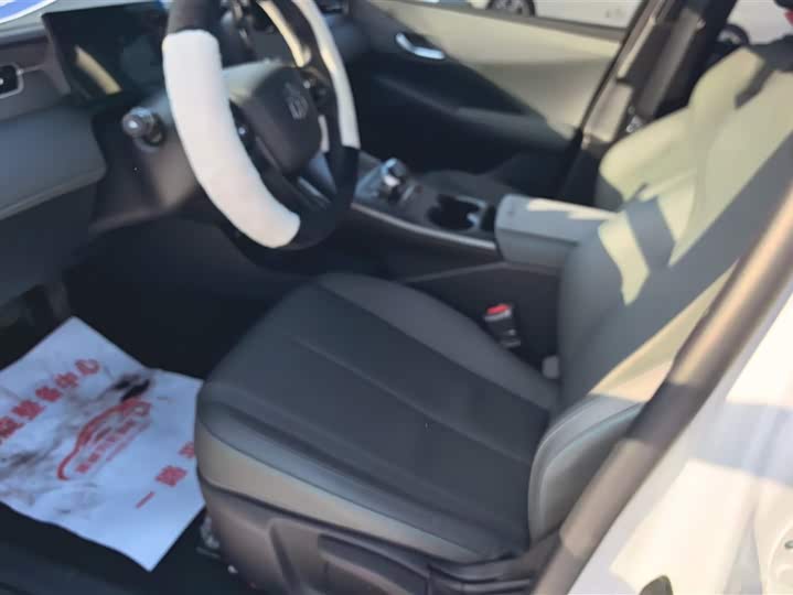 Фото 9 - BYD Qin Plus