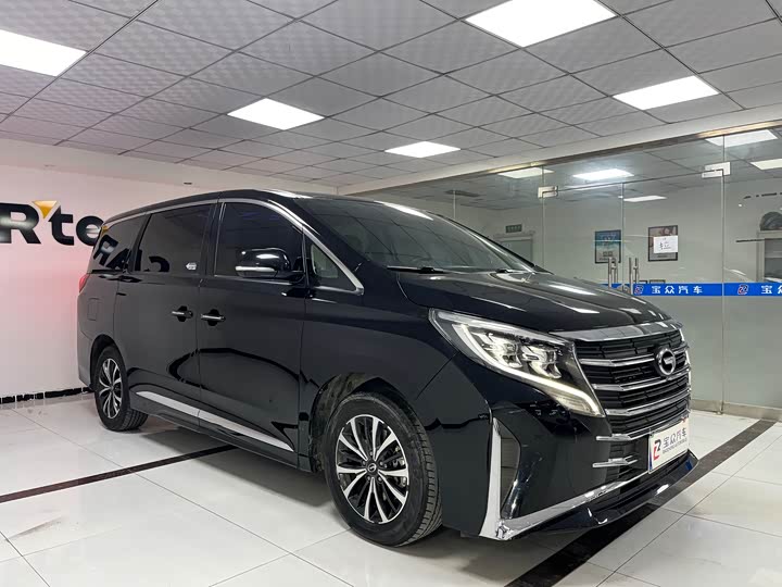 Фото 3 - GAC Trumpchi M8