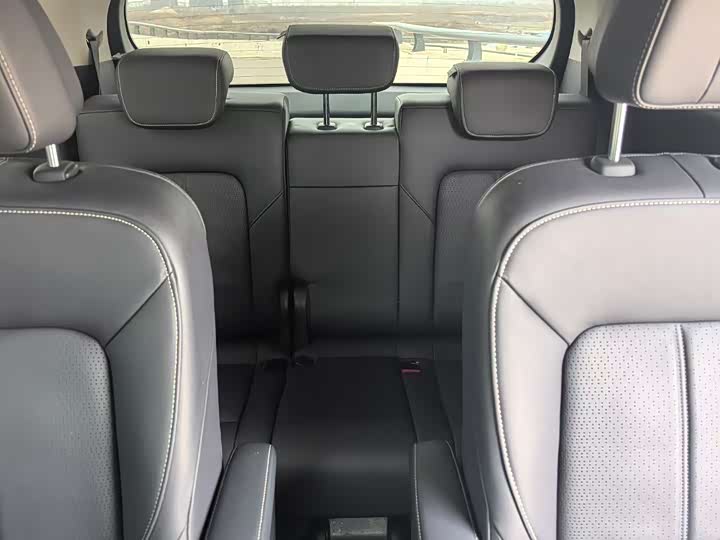 Фото 7 - GAC Trumpchi M8