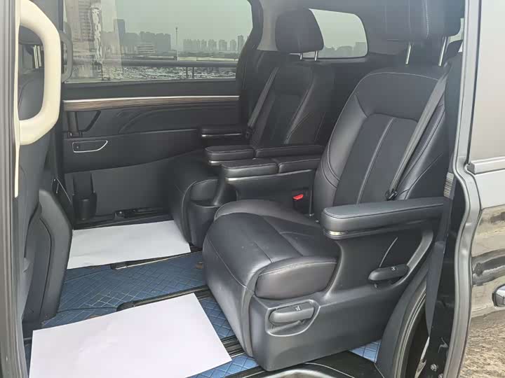 Фото 8 - GAC Trumpchi M8