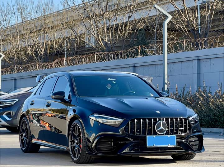 Фото 3 - Mercedes-Benz A-Class AMG