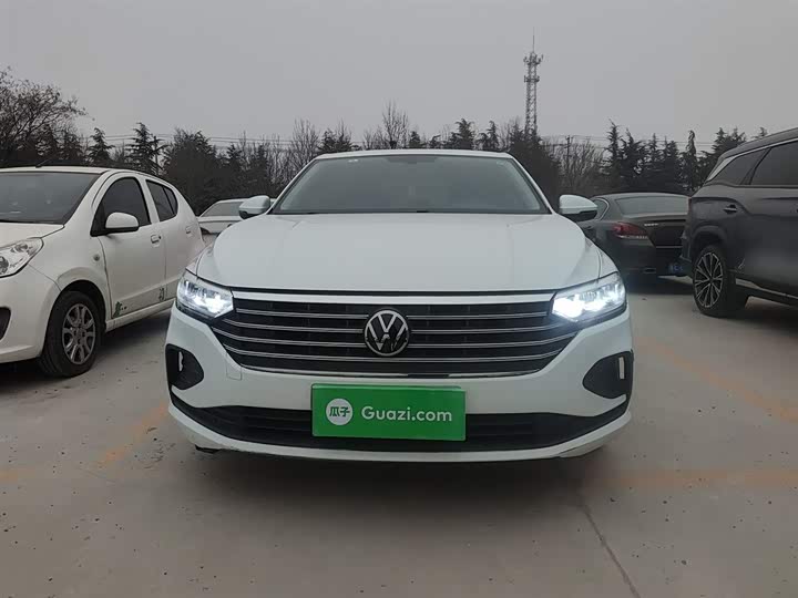 Фото 3 - Volkswagen Lavida