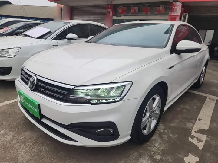 Фото 2 - Volkswagen Lamando L