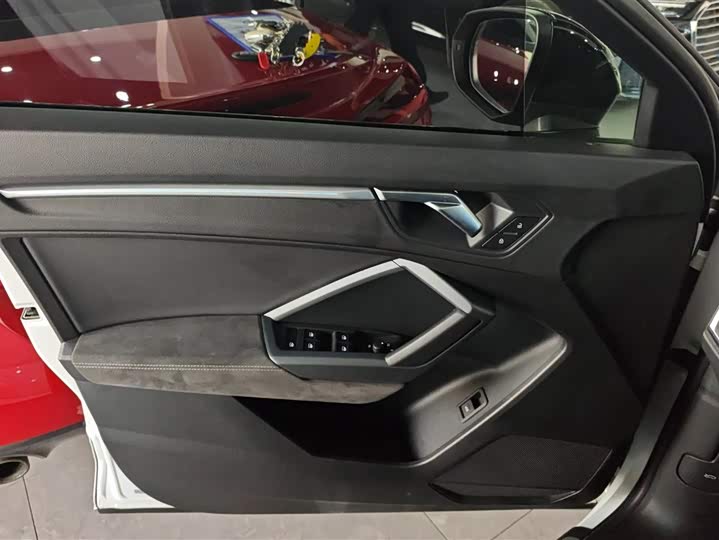 Фото 7 - Audi Q3 Sportback