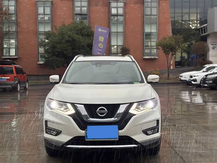 Фото 3 - Nissan X-Trail