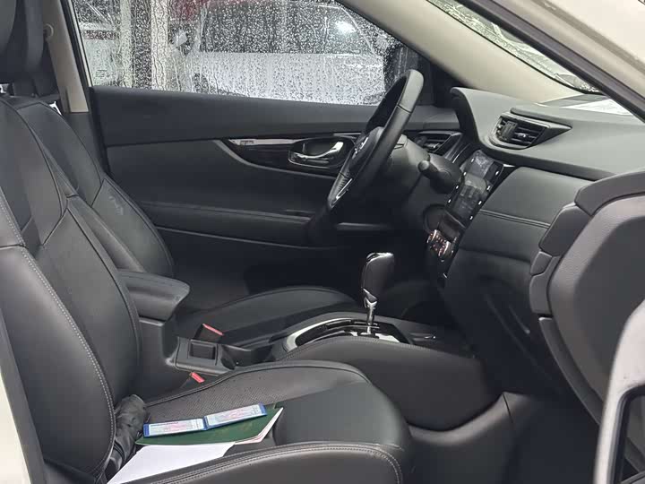 Фото 4 - Nissan X-Trail