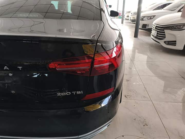 Фото 8 - Volkswagen Passat