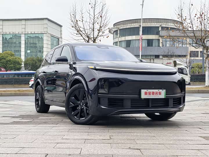 Фото 3 - LiXiang L8