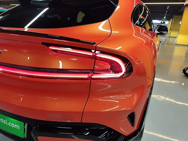 Фото 8 - Xiaomi YU7