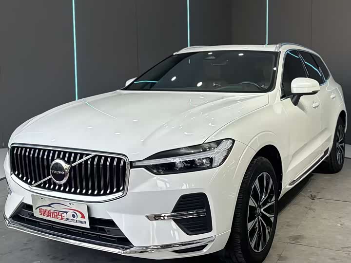 Фото 1 - Volvo XC60