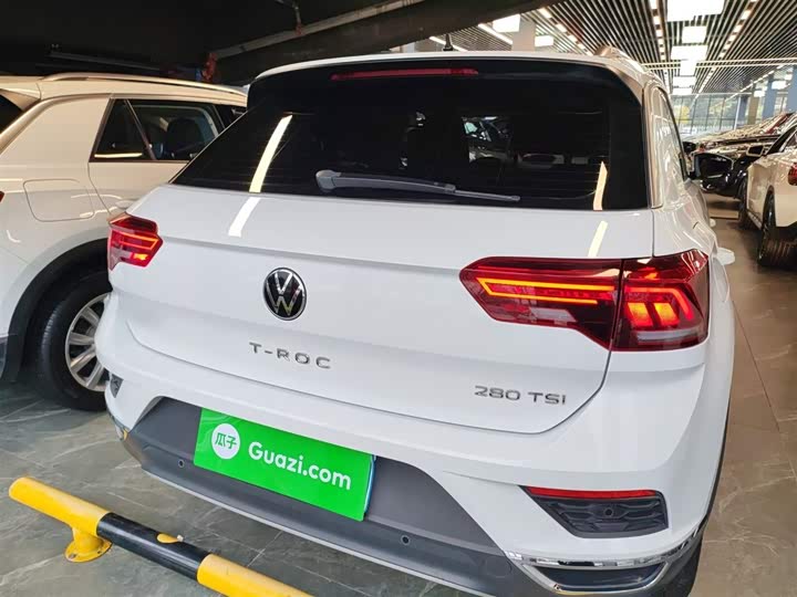 Фото 6 - Volkswagen T-Roc