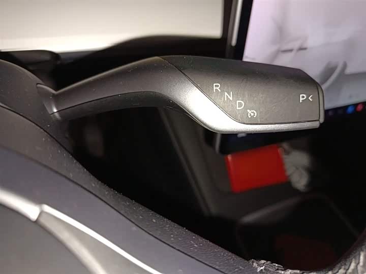 Фото 9 - Tesla Model Y