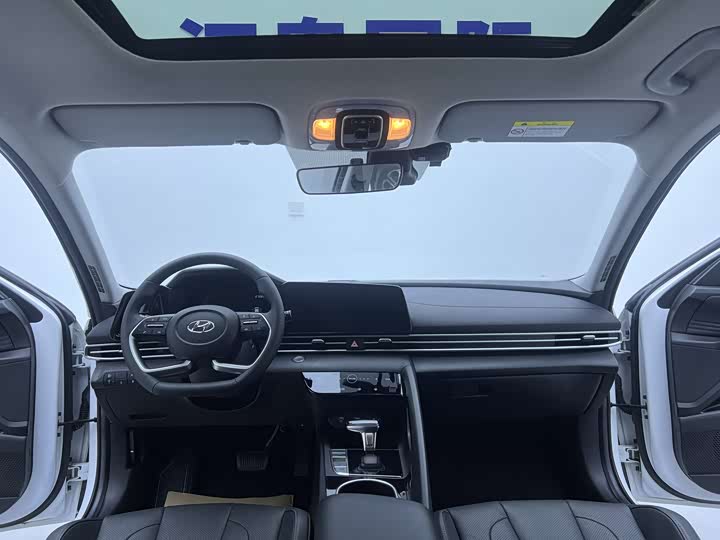 Фото 5 - Hyundai Elantra N line