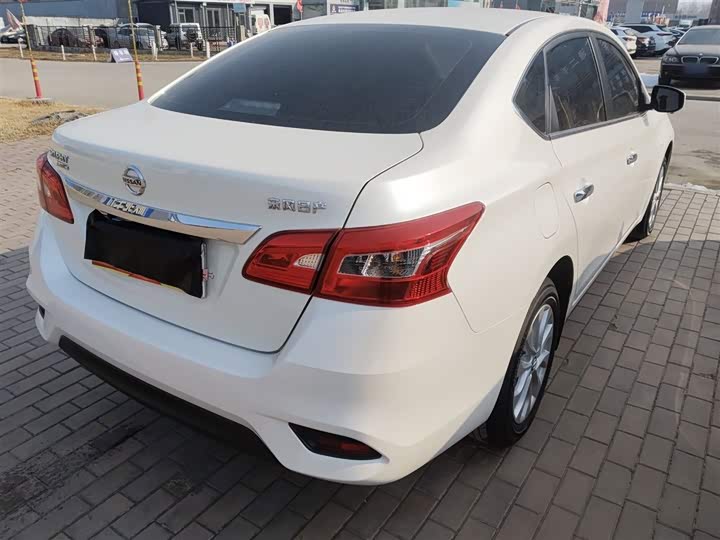 Фото 7 - Nissan Sylphy