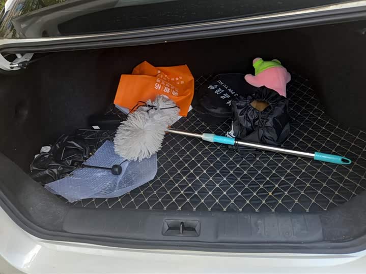 Фото 4 - Nissan Sylphy