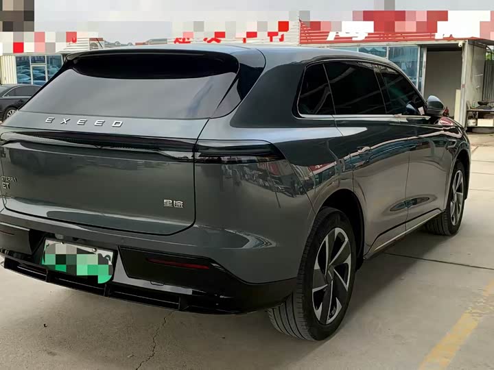 Фото 8 - Exeed Sterra ET