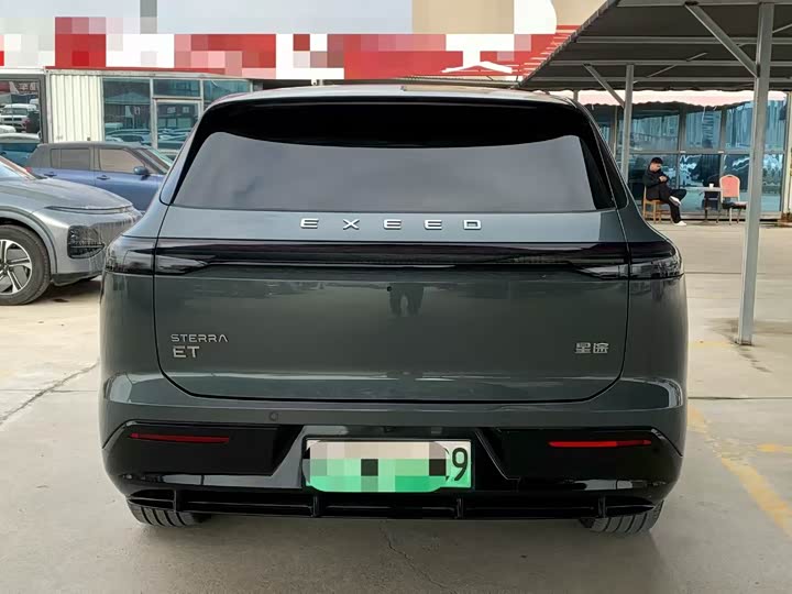 Фото 9 - Exeed Sterra ET