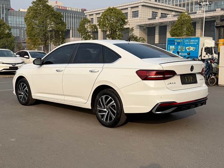 Фото 6 - Volkswagen Lavida