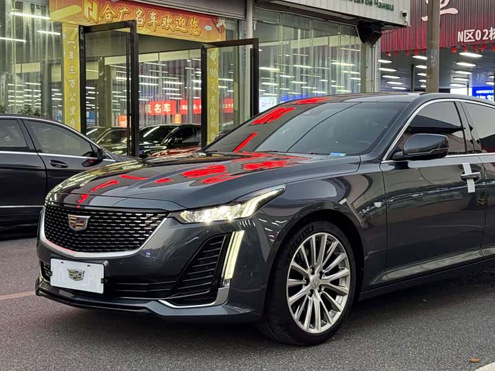 Фото 2 - Cadillac CT5