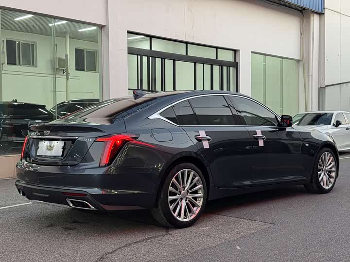 Фото 7 - Cadillac CT5