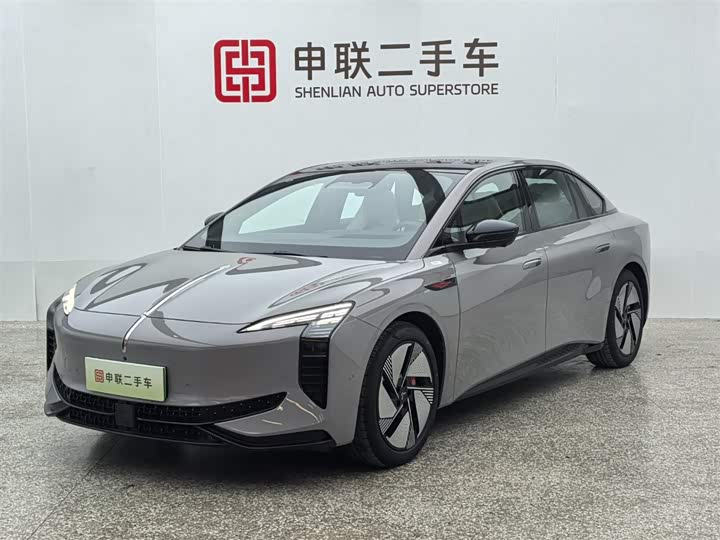 Фото 1 - Hongqi EH7