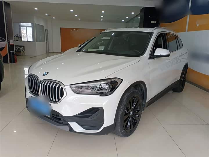 Фото 1 - BMW X1