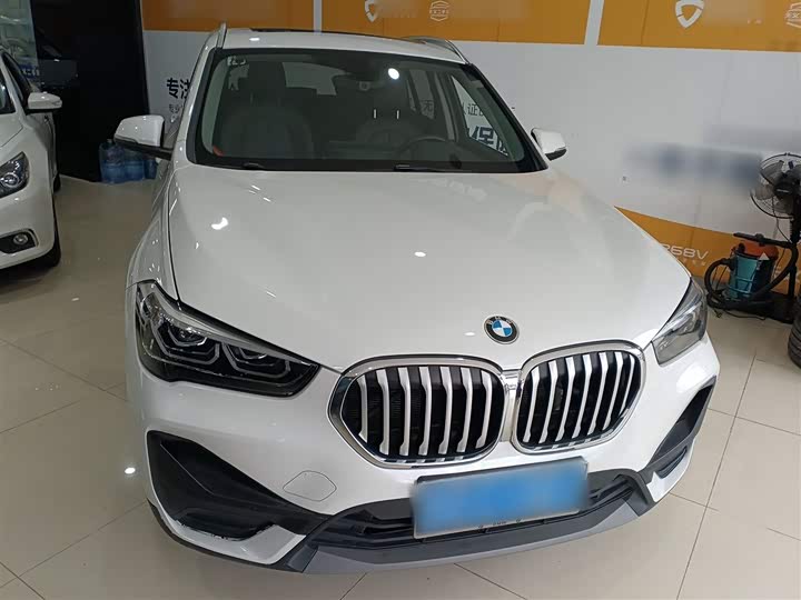 Фото 4 - BMW X1
