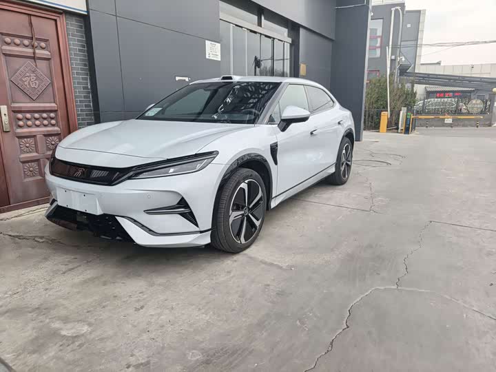 Фото 1 - BYD Song L