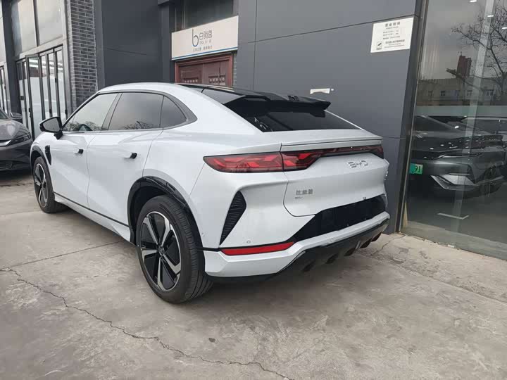 Фото 9 - BYD Song L