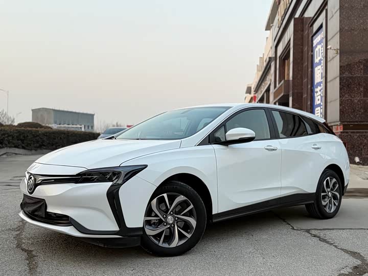 Фото 1 - Buick Velite 6