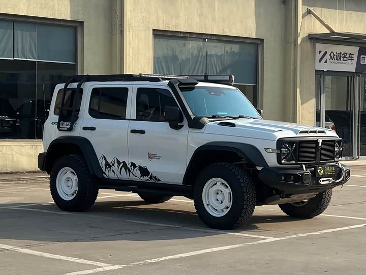 Фото 3 - Tank 300