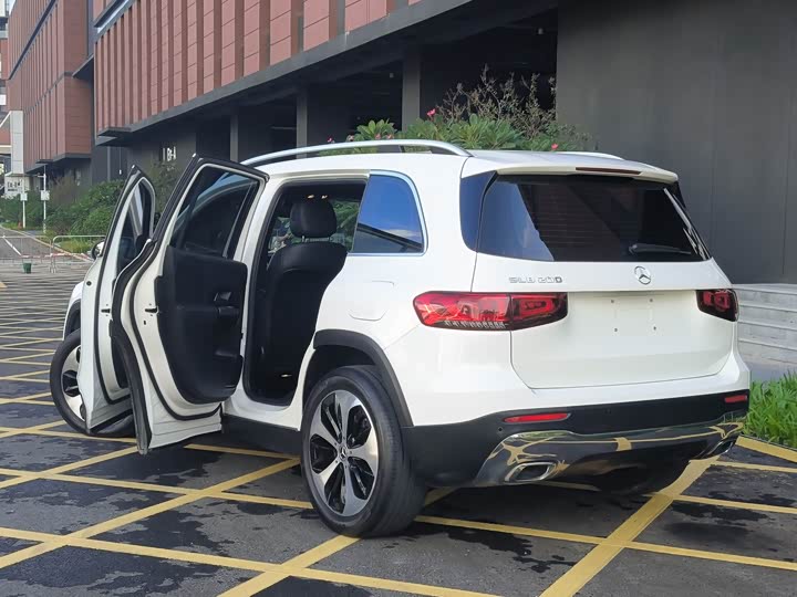 Фото 5 - Mercedes-Benz GLB-Class