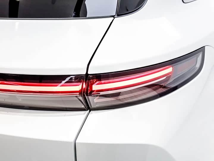 Фото 3 - LiXiang L7