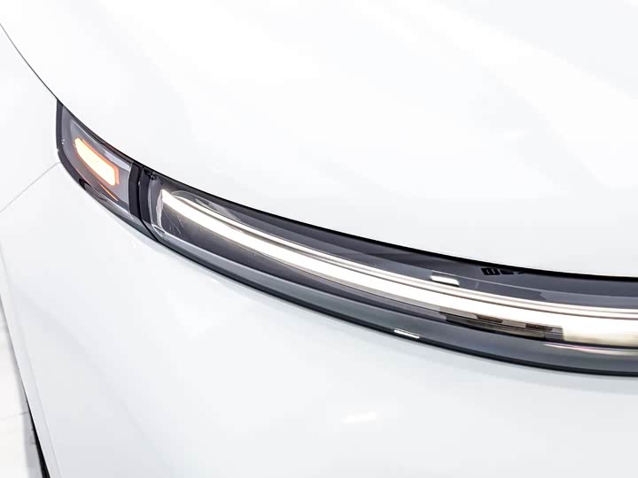 Фото 9 - LiXiang L7