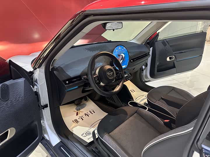 Фото 9 - Mini Cooper