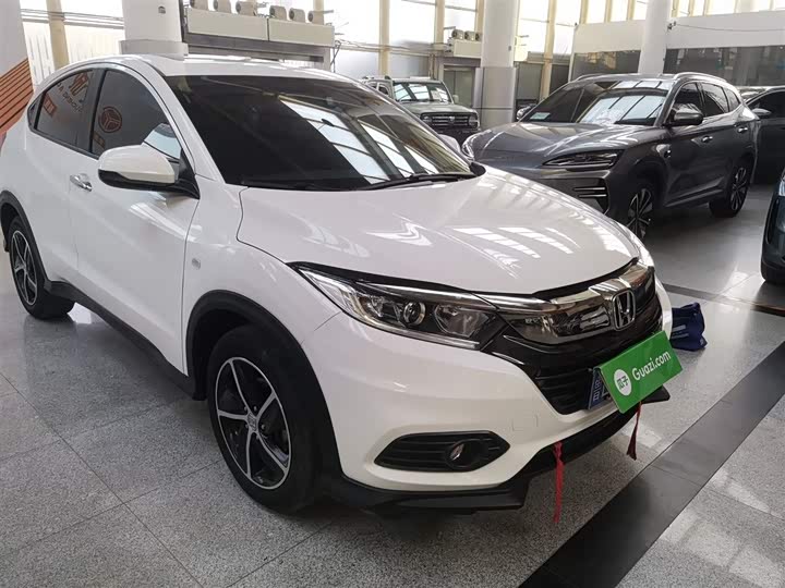 Фото 4 - Honda Vezel