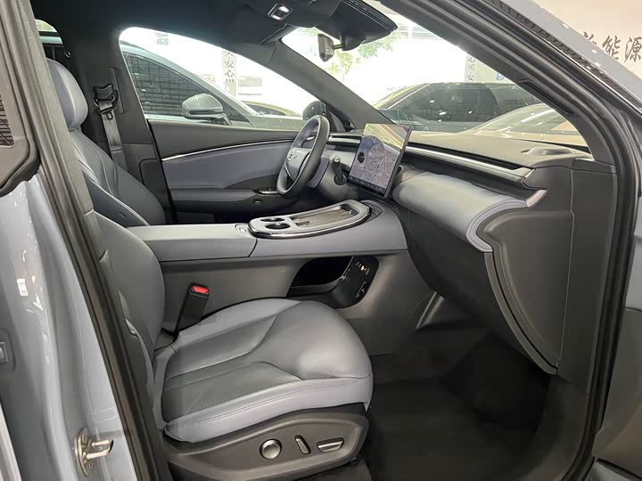 Фото 7 - XPeng G7