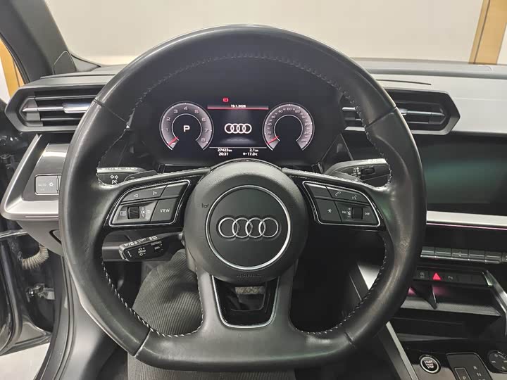 Фото 9 - Audi A3